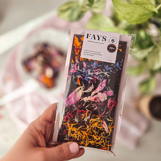 Tablette chocolat noir et fleurs comestibles