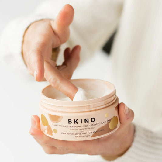 Masque exfoliant revitalisant pour le cuir chevelu avec AAH Bkind - Soin réparateur